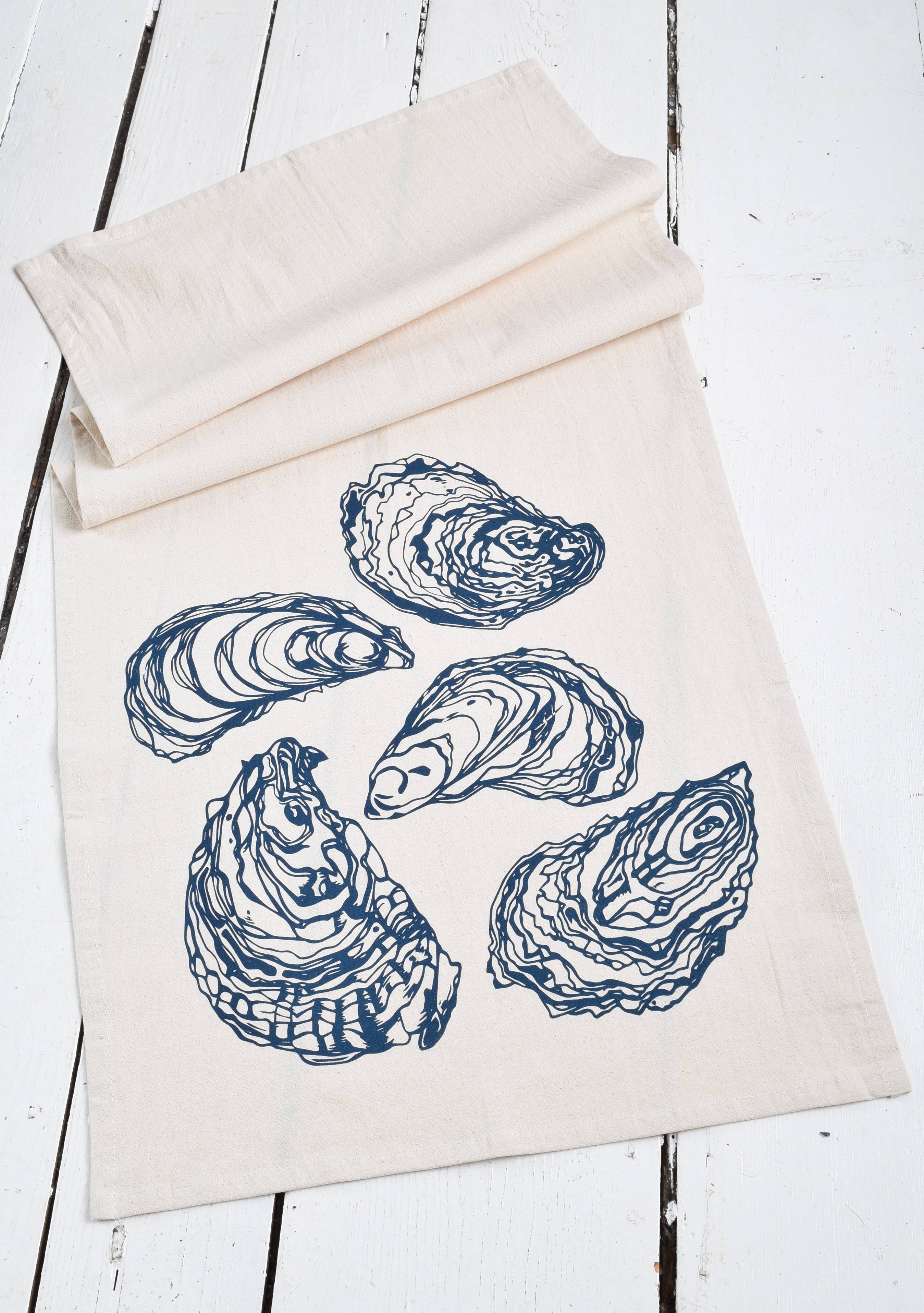 Hearth and Harrow - Oyster Tea Towel in Navy Blue - Organic Cotton - Sea Shell