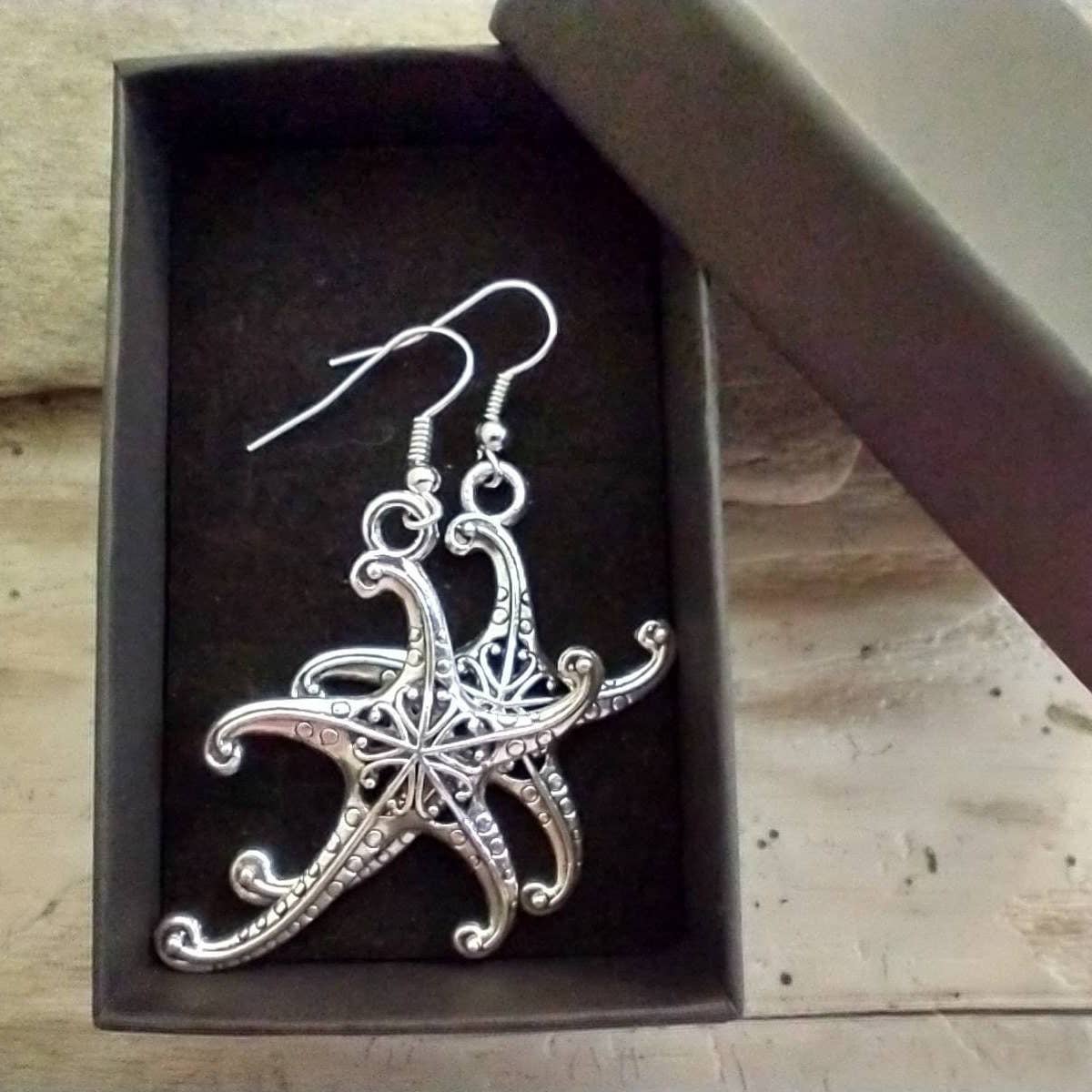 Piccadilly Pendants - Silver Starfish Earrings
