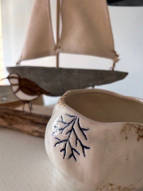 Beachcombers - Coral Round 3.2" Off-White Ceramic Vase