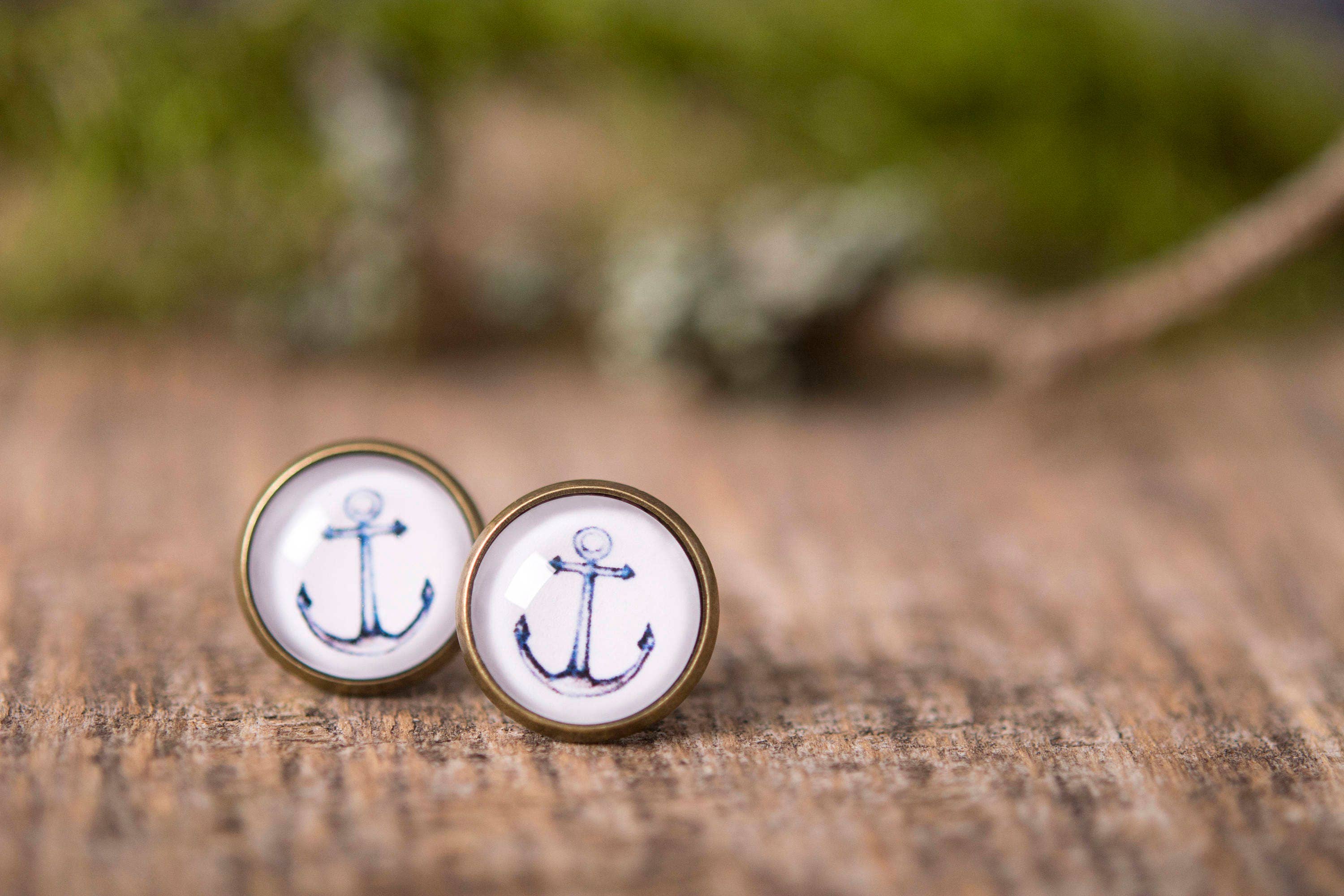 SomeMagic - Anchor stud earrings