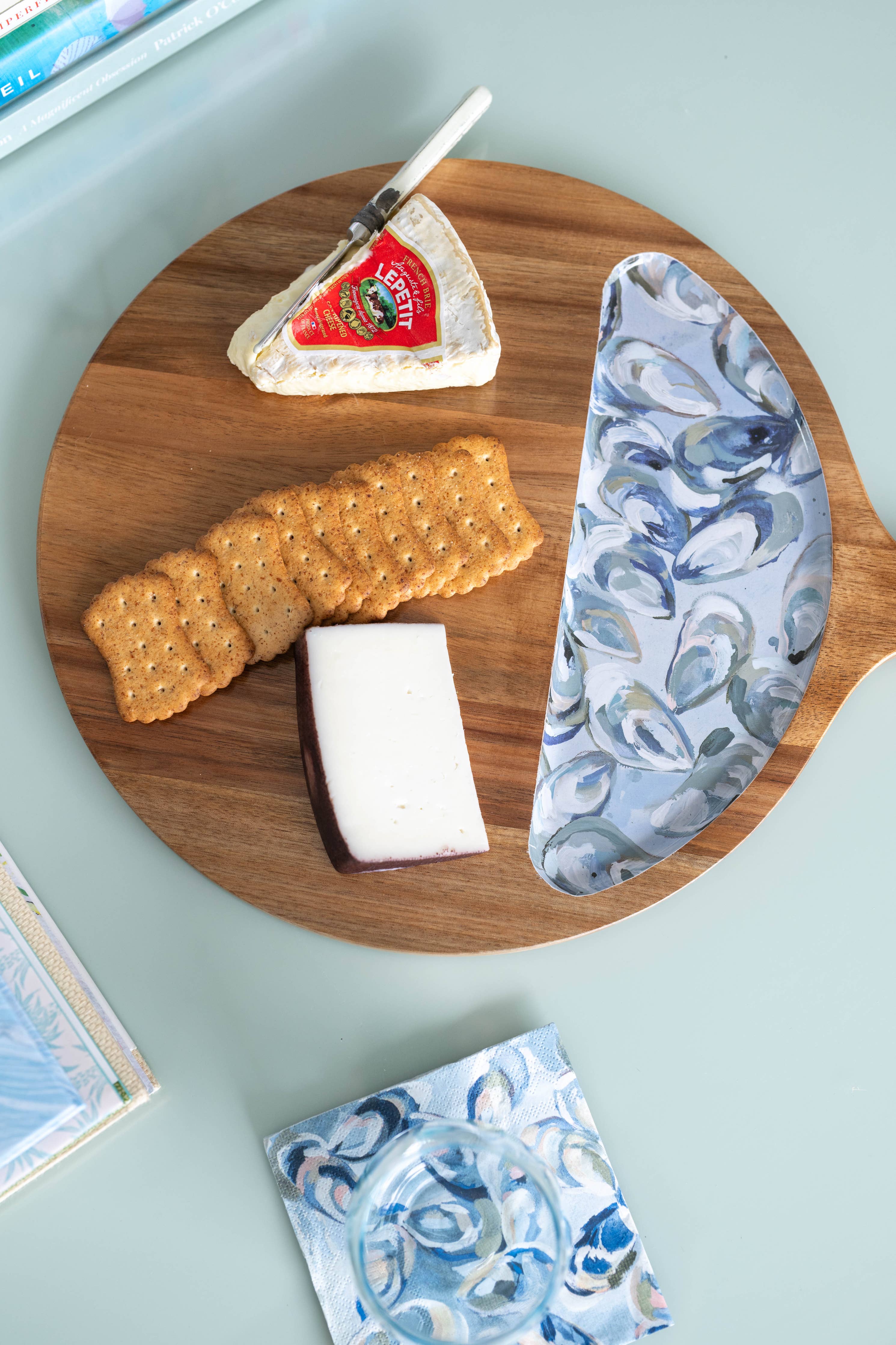 Kim Hovell Art - Wooden Serving Tray (Round) - Pewter Shells